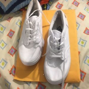 Vans White Low top Sneakers